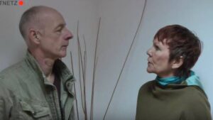 "Wir kaufen euch schönere Gewehre, dann macht der Krieg wieder Spaß."